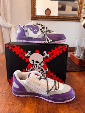Purple & White Low-Top Sneakers with Decorative Chain